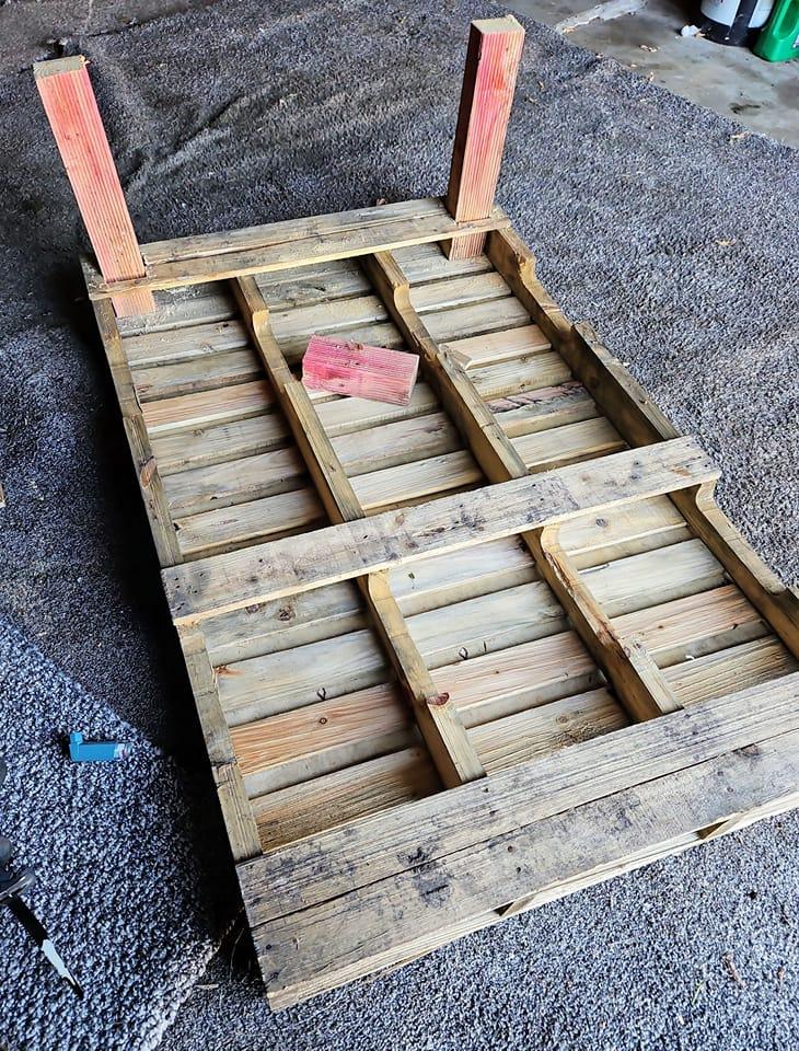 Building a daybed for the living room probably for me more than anything to lay on and sleep on I'll show you the end result when I'm done