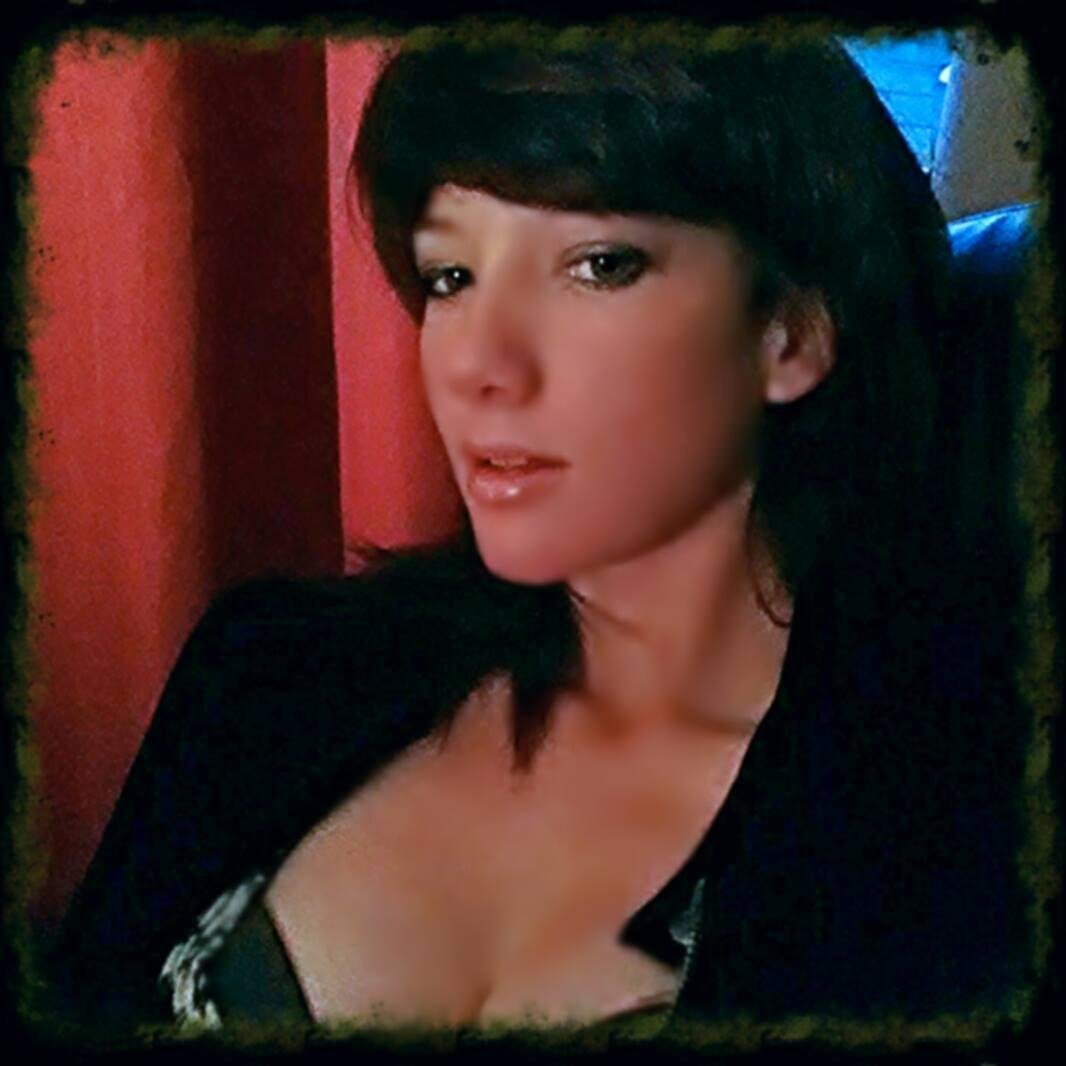 Sena Jesson's album, Mobile Uploads