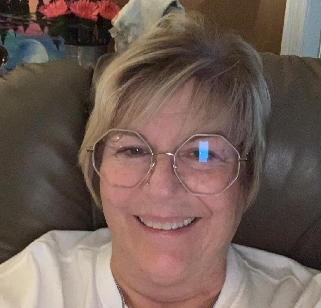 I didn’t like this woman. I’ve not loved her at full capacity. I’ve fed her lies & told her she wasn’t good enough and have allowed others to tell her she wasn't good enough. I’ve allowed her to be broken. I've allowed othe