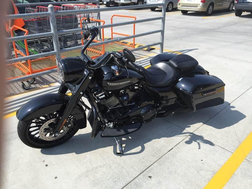 Awesome Road King