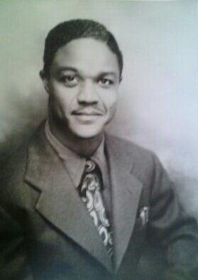 Cecil McPercy Robichaw, Sr. (09 Jan 1912~Apr 1975)