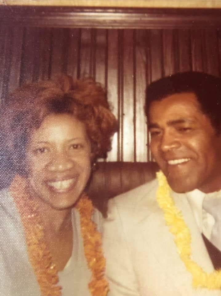 Happy Birthday Mom! Love her to the moon and back!❤❤❤💯🙏