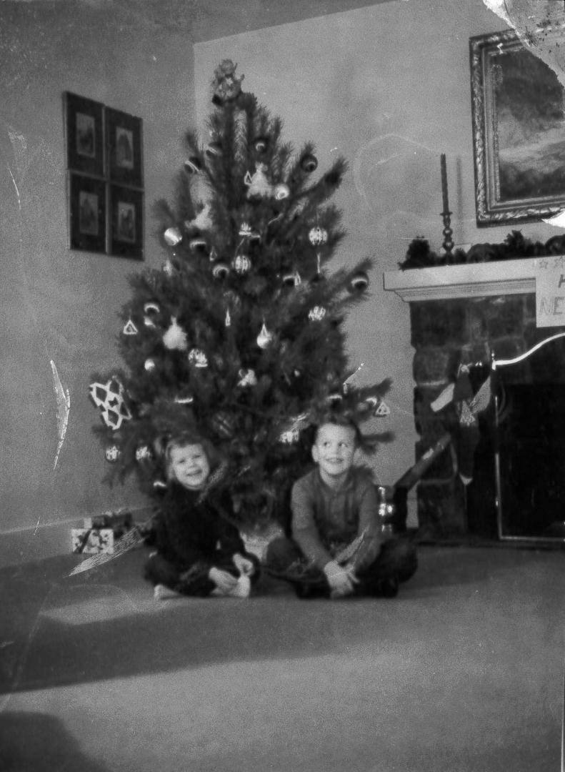 I don't know the year, but it's me and Didi at Maynard Court, NJ.