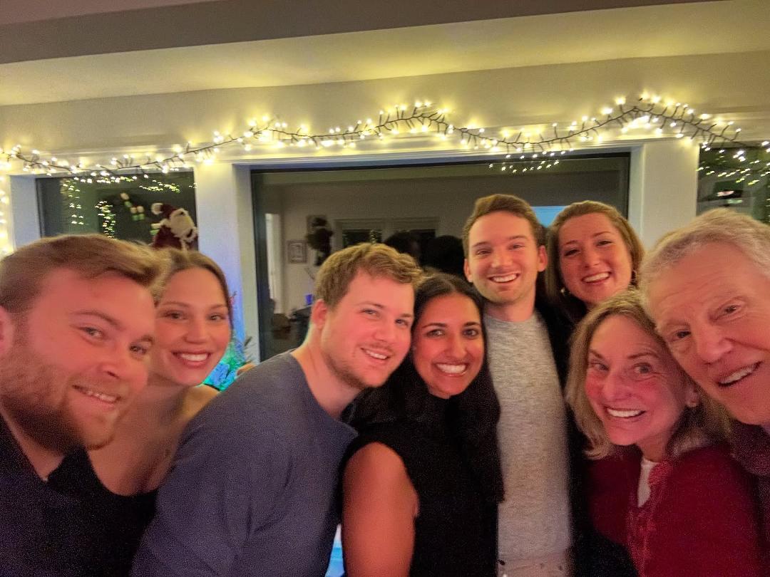 Happy Holidays #sograteful #mendocino #family #2024