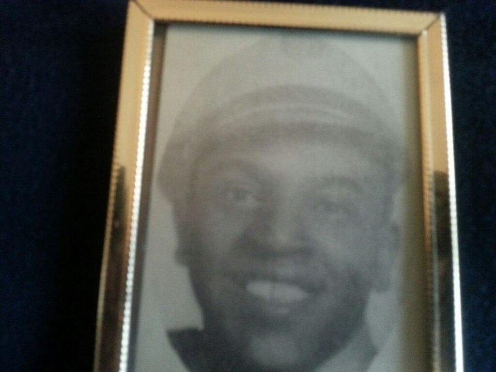 Happy Father's Day to this man. From him I got my name my sense of humor as well as my family values. HAPPY FATHER'S DAY