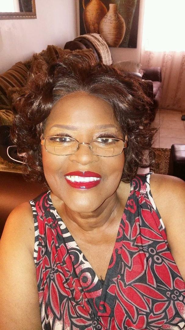 This beautiful woman of God gave birth to me on her Birthday day. I am so bless to be able to celebrate this day with my mom. Love you ma.