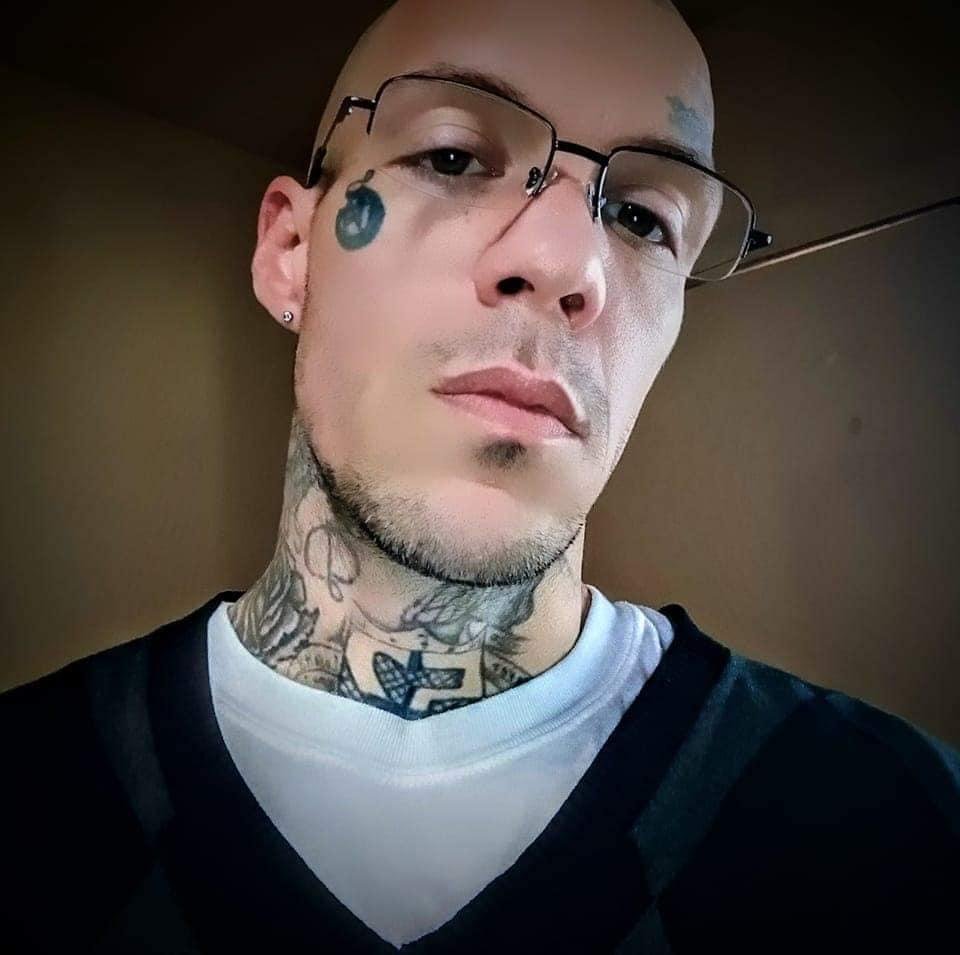 Jacob Mitchell's album, Mobile uploads