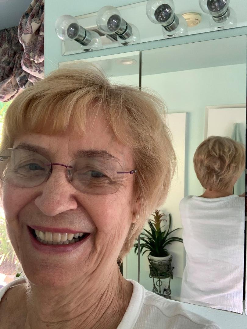 Finally... 1st trip to hairdresser since 2/9! Just what I needed to lift my spirits! Followed all the safety rules and feeling cared for.