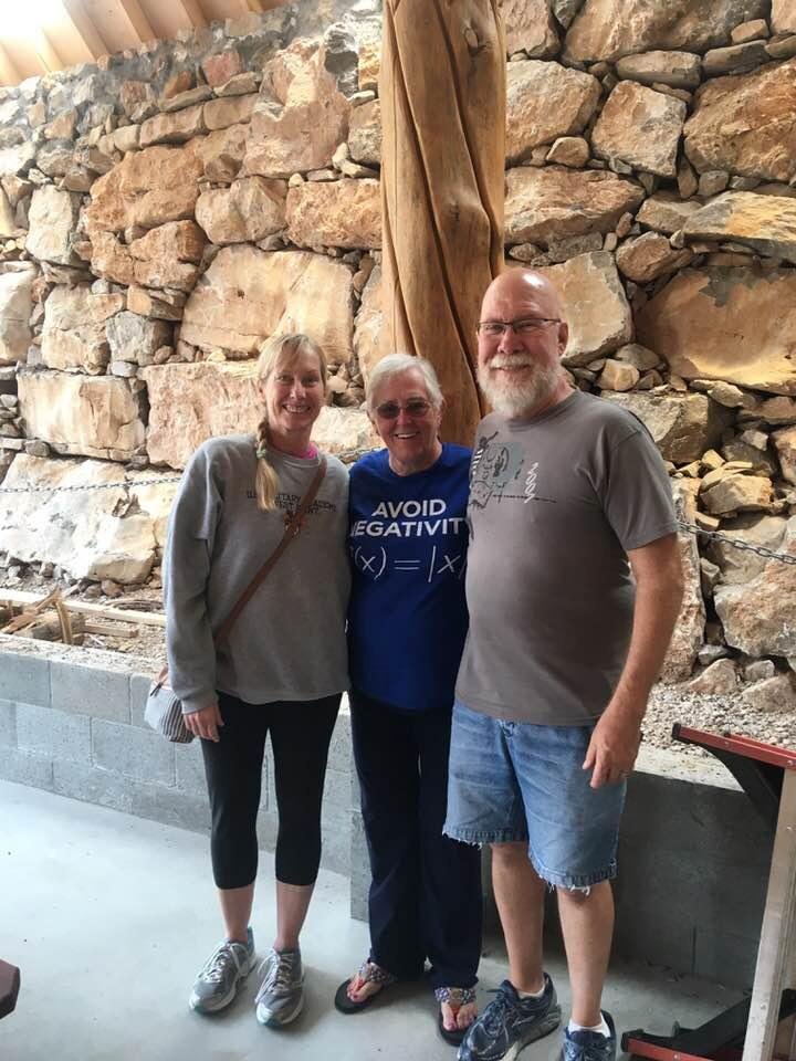 Lunch at the Cloudcroft Brewery with Mira and Steve Pepper