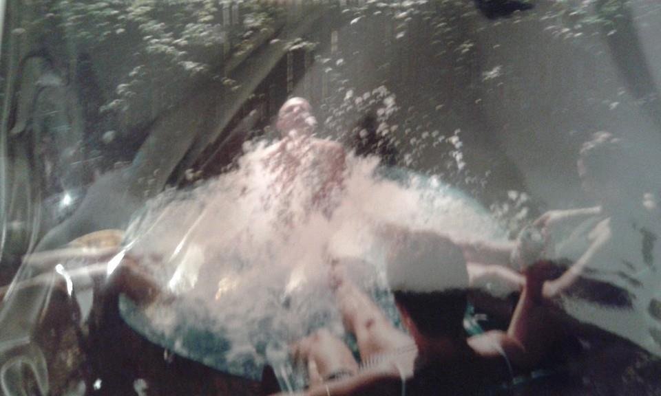The pewl...mean whe Sara was swiming in the tub