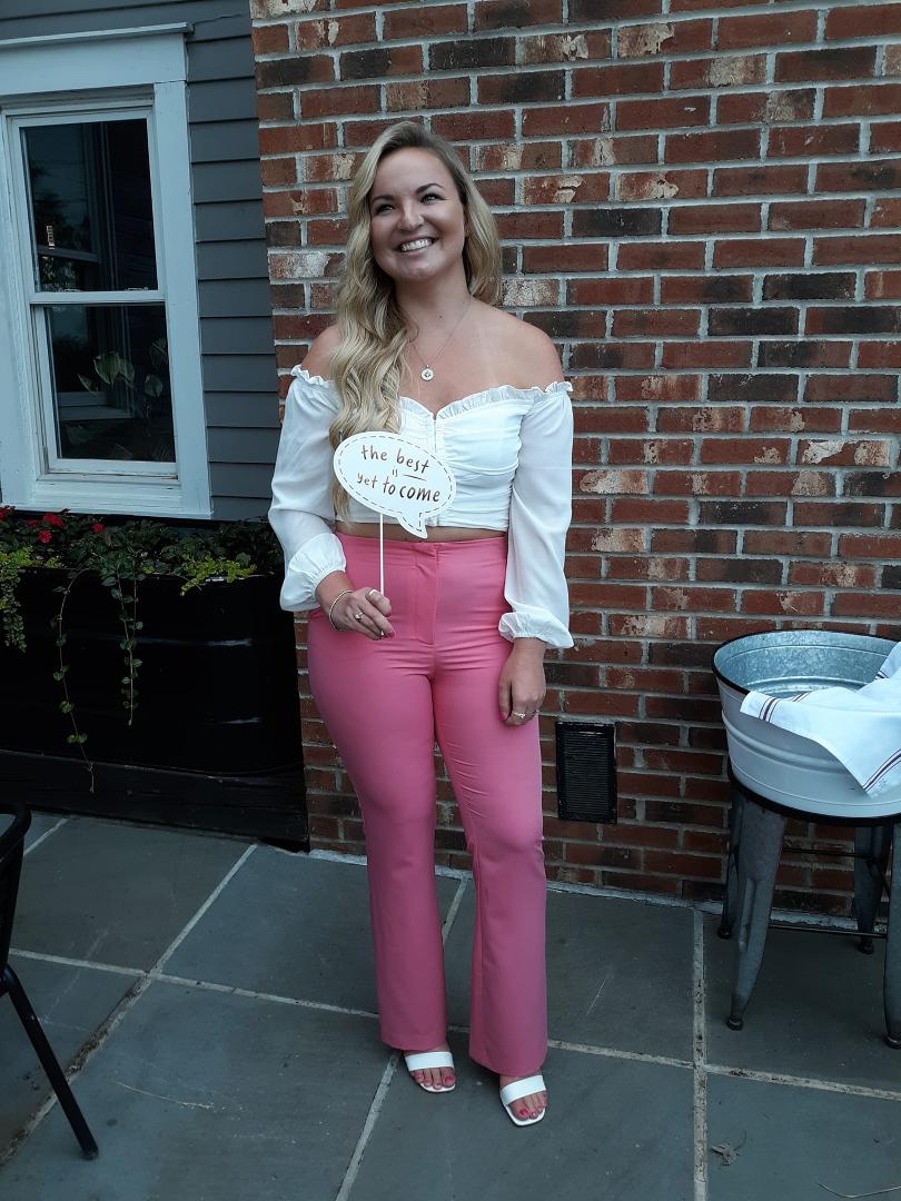 Happy birthday to my beautiful granddaughter jordan.have a great day.luv you