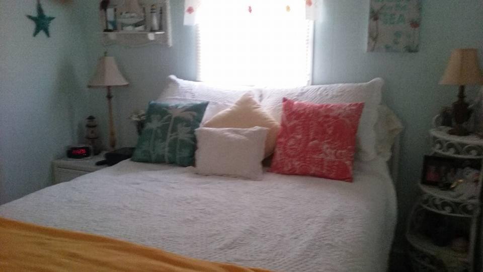 Anne Boisvert's album, Mobile Uploads