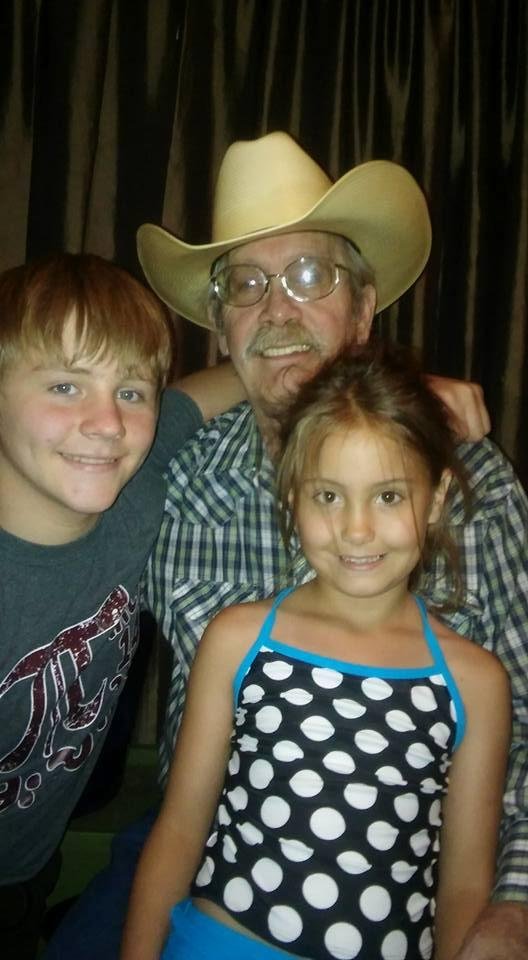 Eddie Reeves' album, Mobile Uploads