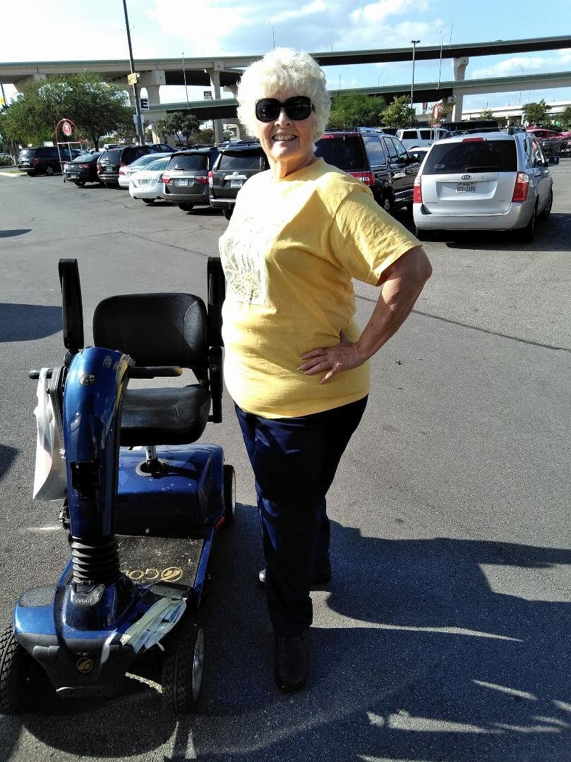 My sweetie is looking good. I pray each day that her health will improve.