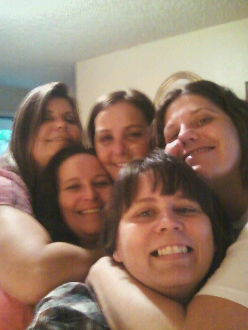 Girls night in!!!!! woohoo!!!!!