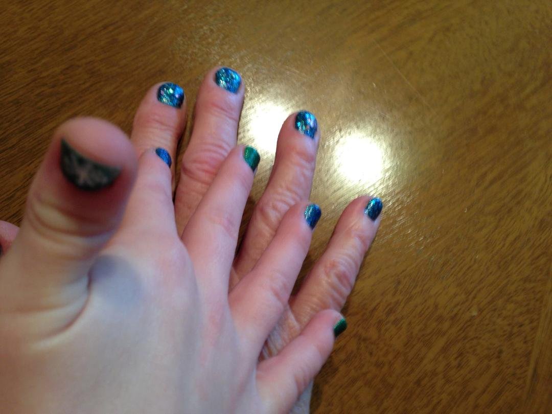 Julia and I went to the nail salon to get pretty for New Year's Eve.