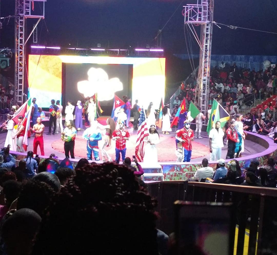 The end of Univerasoul Circus Saturday