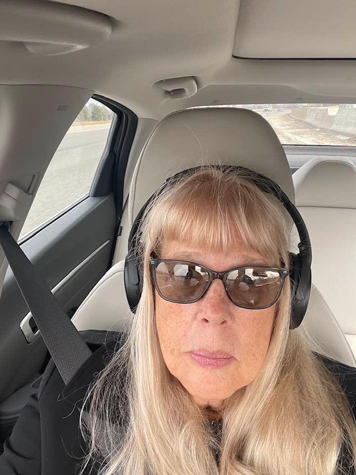 In my way to the hospital for gel injections into my knees. Trying to get into the “ relax zone”.