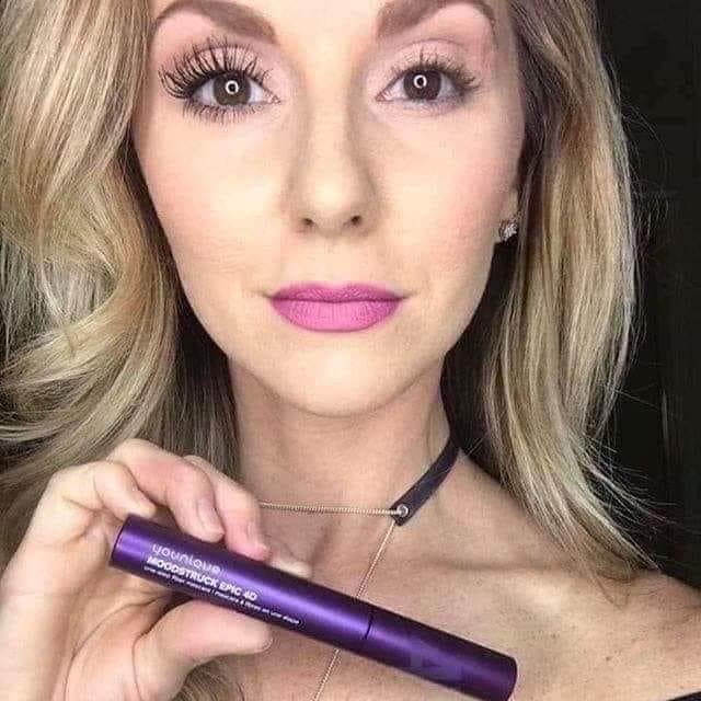 LADIES! I’m super pumped to finally get my hands on this tube of amazing mascara. It was sold out for months! My friend Shawna can hook us up! It’s a 1 step mascara that gives the look of falsies!! 😱 If you want one, drop 