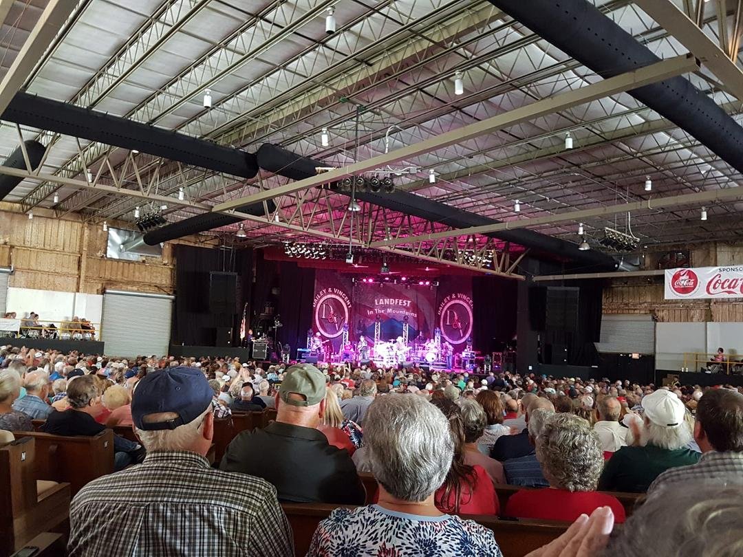 Had lots of fun with sister and husband at the Dailey and Vincent Landfest.