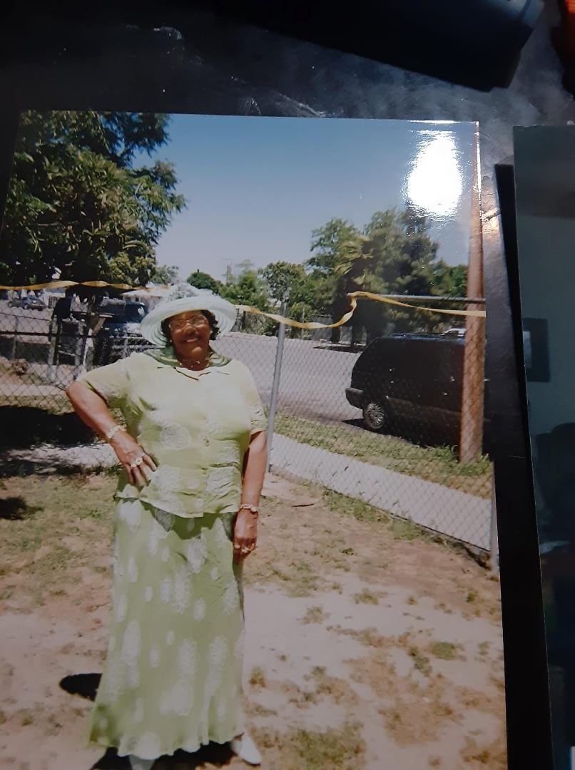 I would love to wish the queen my Grandmother Doris Moore a Happy 91st Heavenly Birthday until we meet again 😇😇🙏🤗🥰