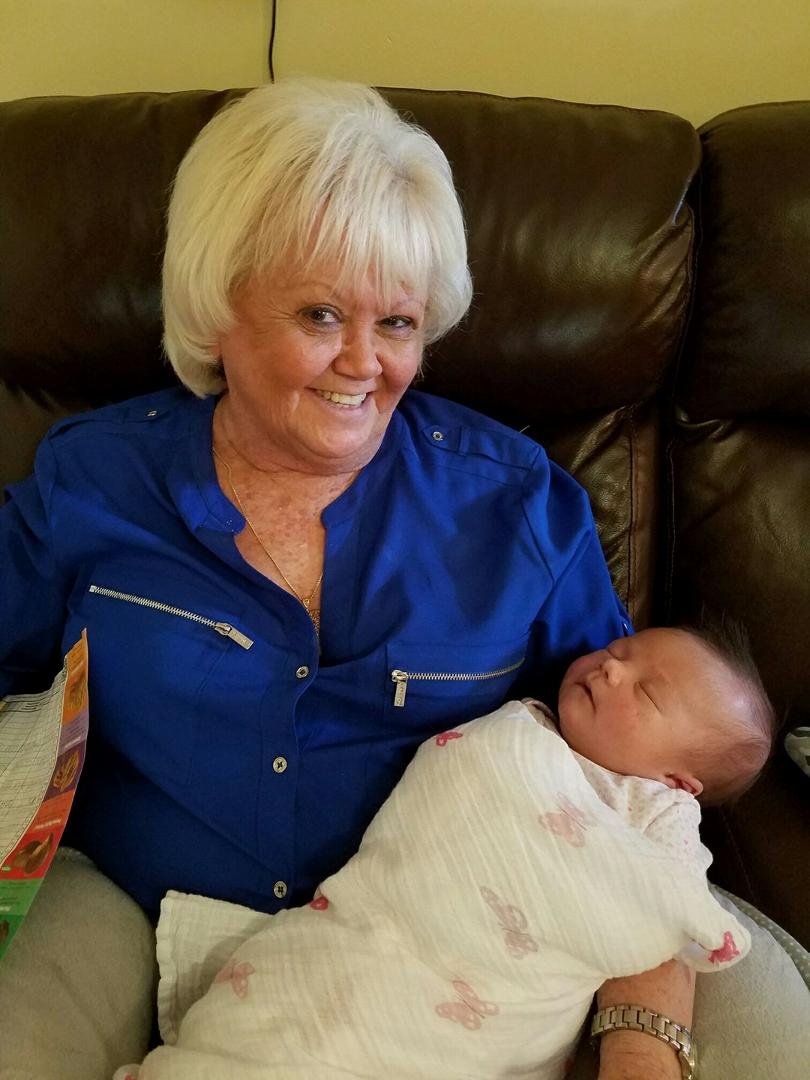 Holding my beautiful niece, 1 month old today.💖