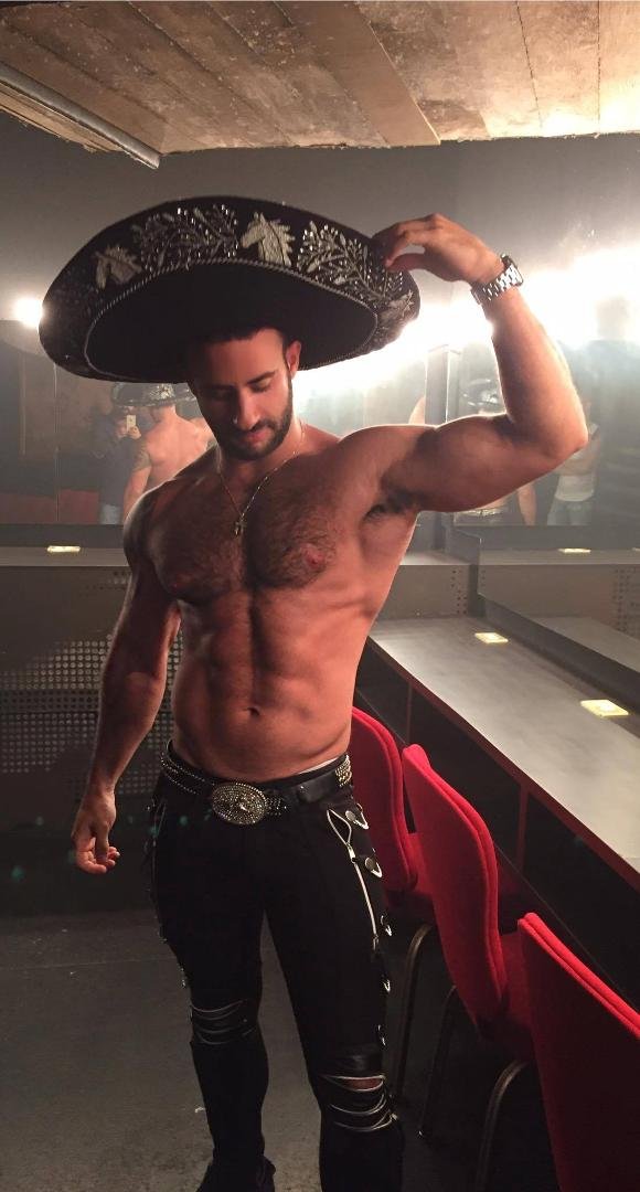 HAY DIOOOOOOOOOO MIOOOOOOOOOO! MI CHARRO DE ISRAEL