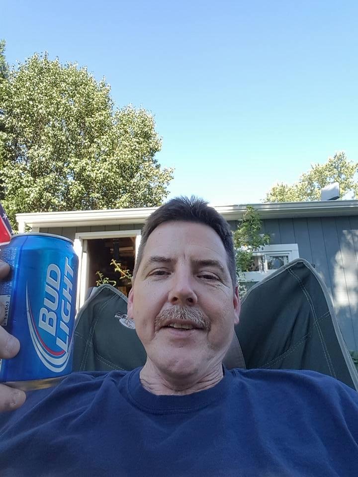 Life is good.....with Bud Light!!!