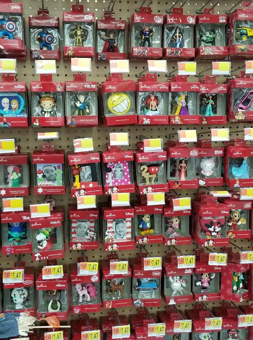 Christmas ornaments already!!!! Aaaahhhhhh!!!!