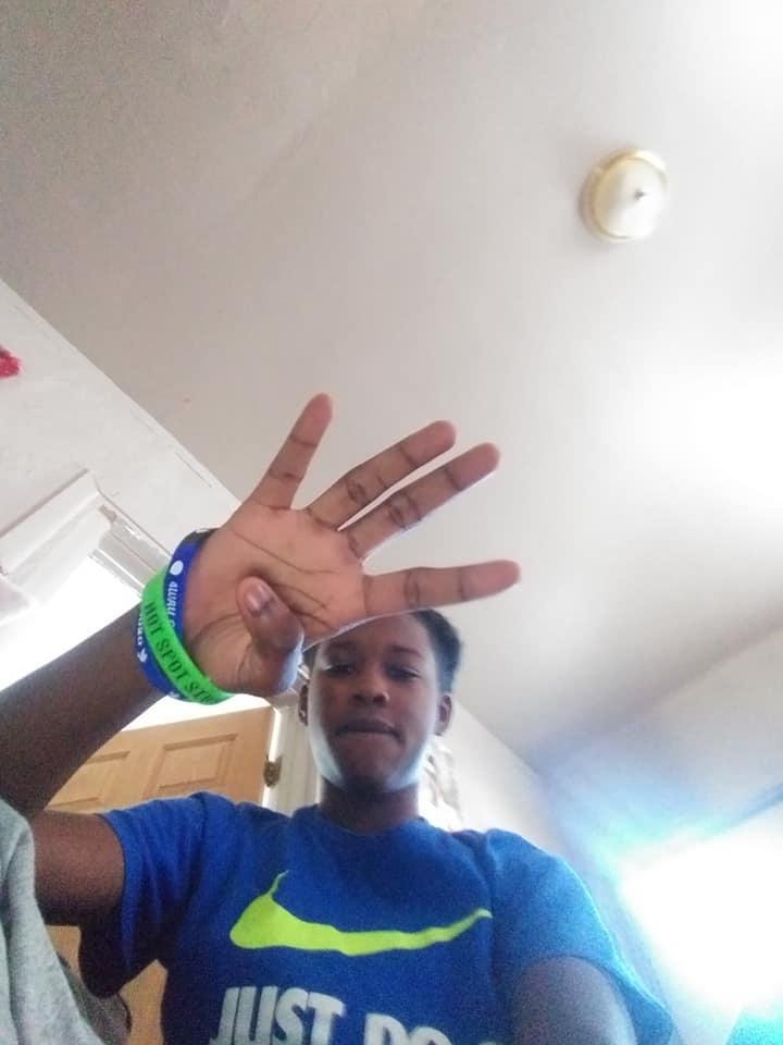 Andre Thomas' album, Mobile Uploads