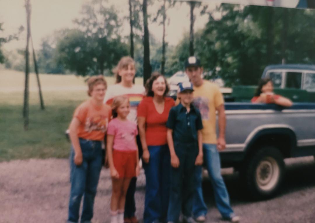Sharon Ewing's album, Photos