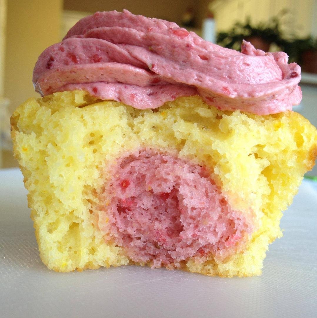 Bake sale. Anyone interested?
From Danika Hines-Barnett:
A lot of you have mentioned that you'd buy my cupcakes if I sold them. Hypothetically if I had a dozen or so cupcakes for sale on Friday with all the proceeds