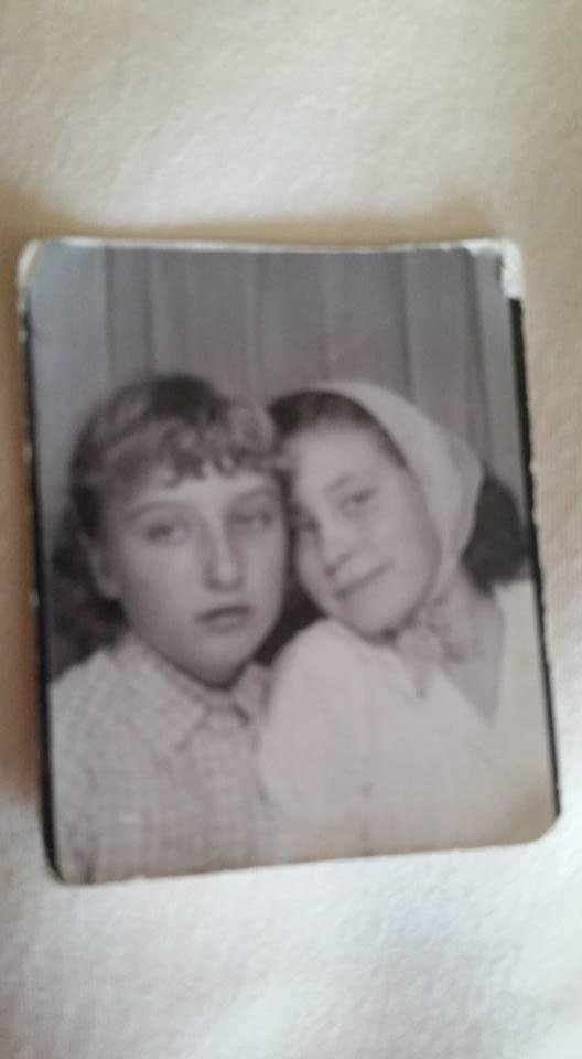 Sandra Brown's album, Mobile Uploads