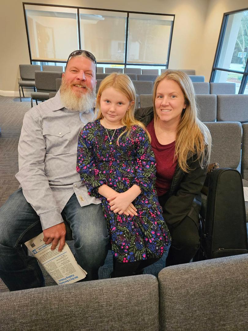 Kaia's violin recital
with Mom & Dad..
2024
