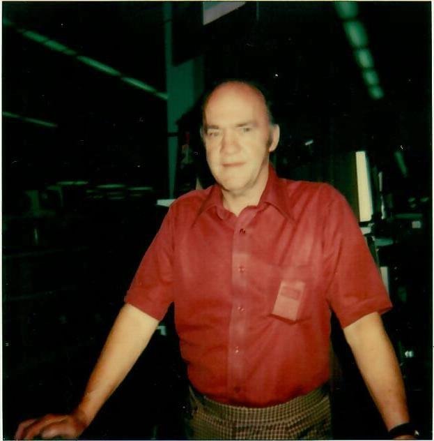 Happy Father's Day Dad. Can't believe it has been 27 years since you went to Heaven. Miss you so very much.