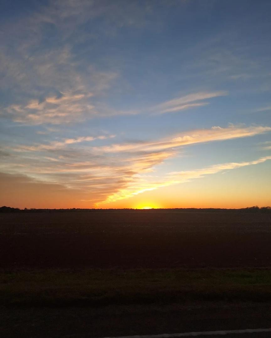 Ain't no party in a sad, sad city sunset.