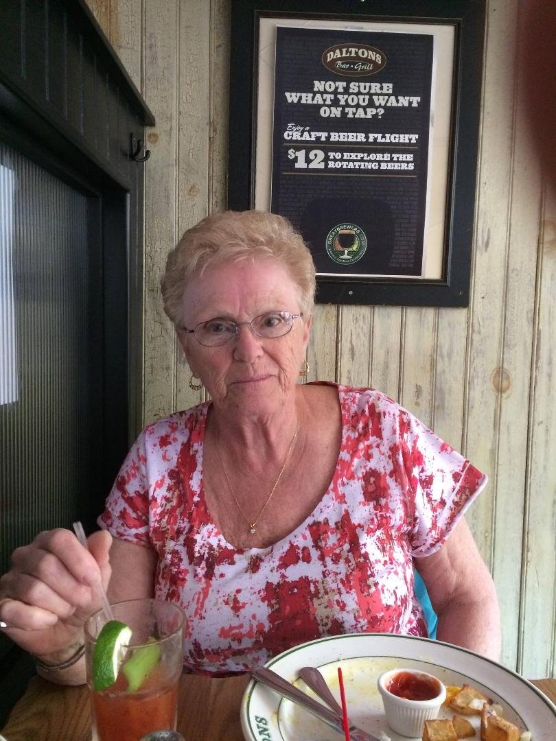 Lunch at Daltons Pub before the Play in NYC