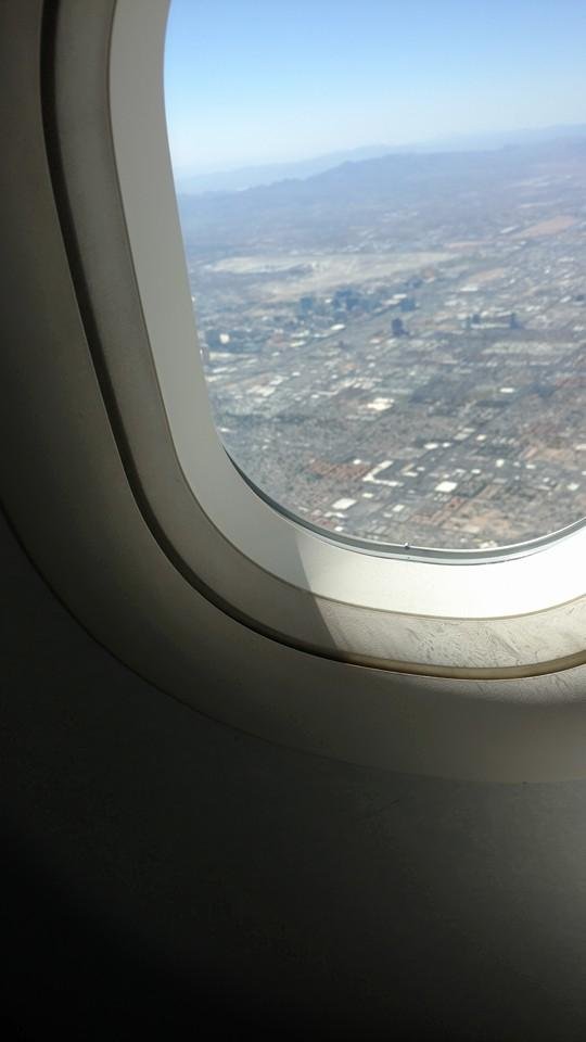 Bye bye Vegas...great girl trip with lots of laughs, drinks, and way too much "sight seeing"...,😉😨