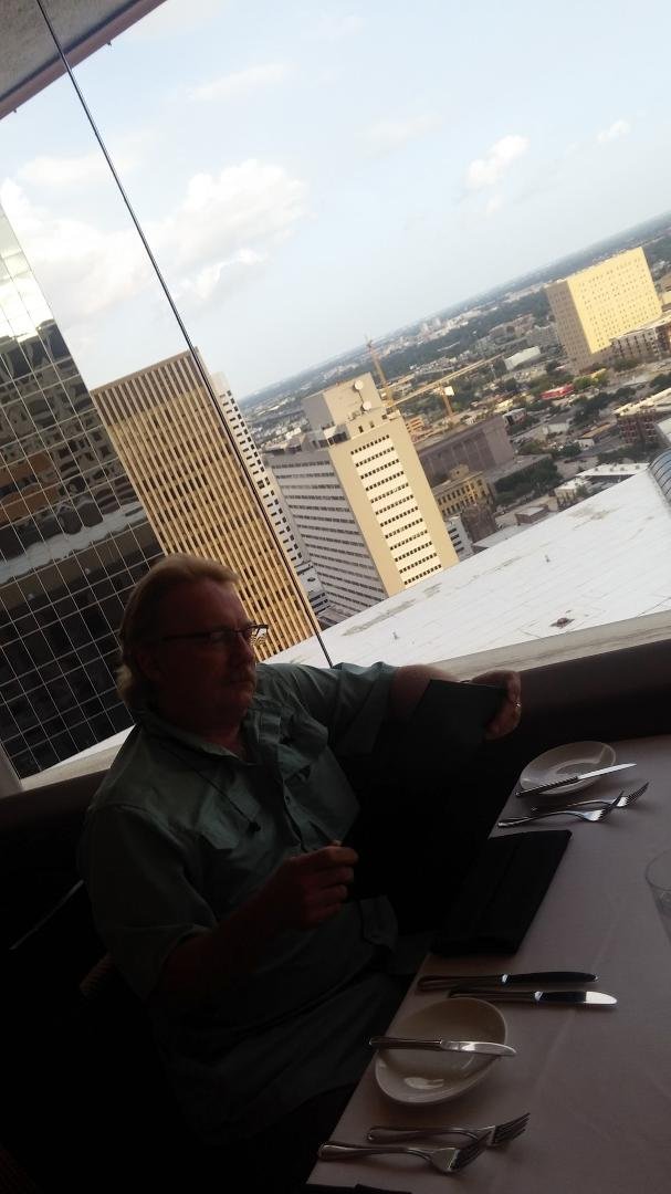 Time for Dinner at the Spindletop restaurant 30th floor down town Houston #Usfoods