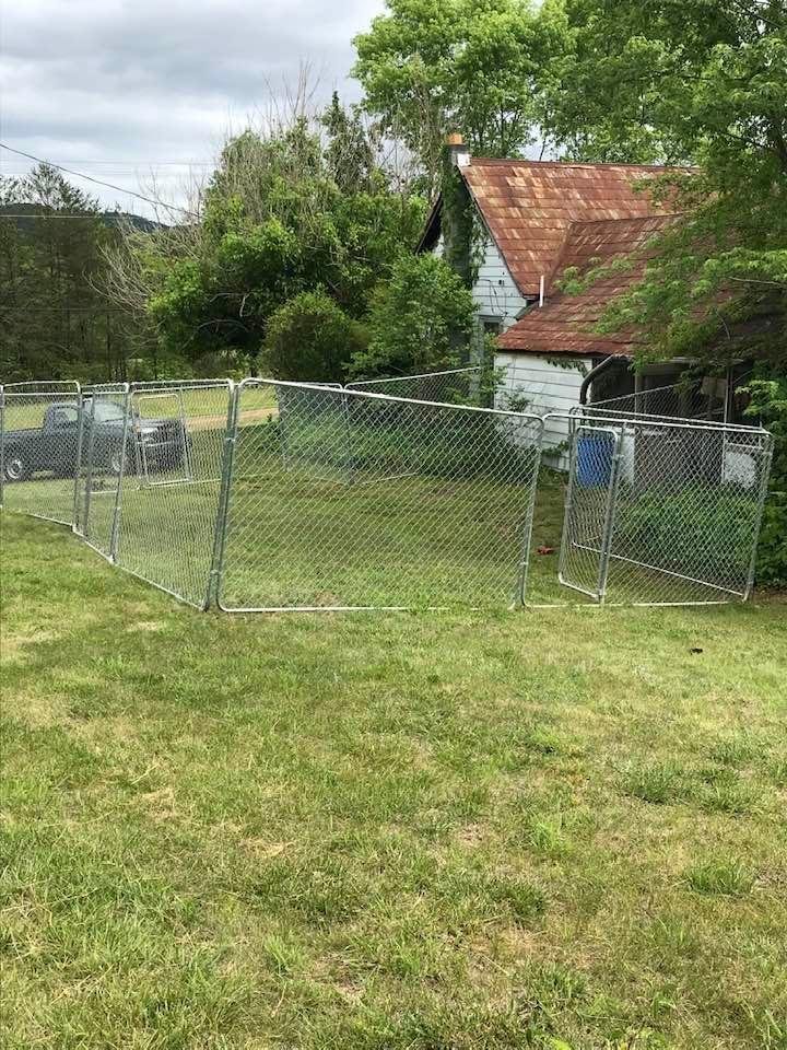 Buddy’s playground is ready!