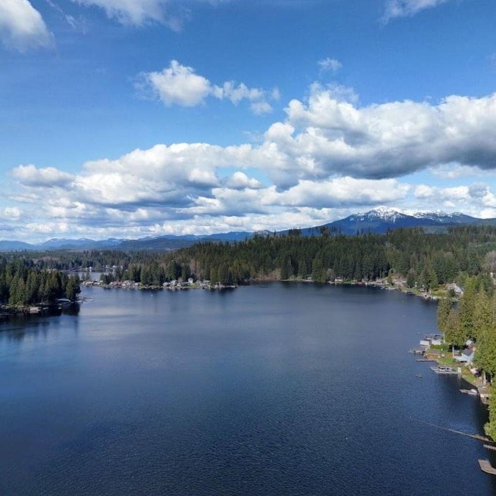 Here os a panorama I did over Lake Roesiger today. Got a late lunch at El Parsiso and then got did a drone flight at Lake Roesiger from the boat launch area. Can't take off or la d at the county park along the east side o
