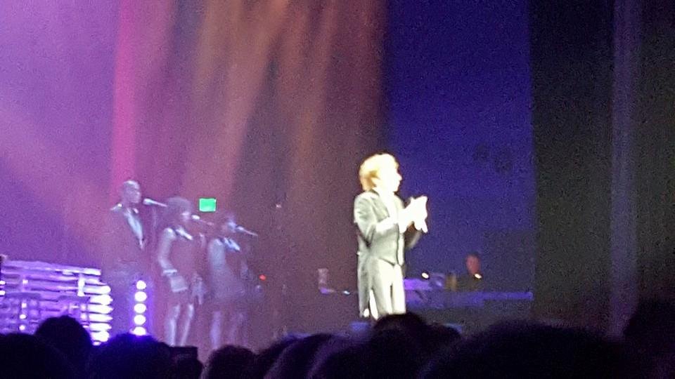 Having fun tonight @ the Manilow concert in Denver.