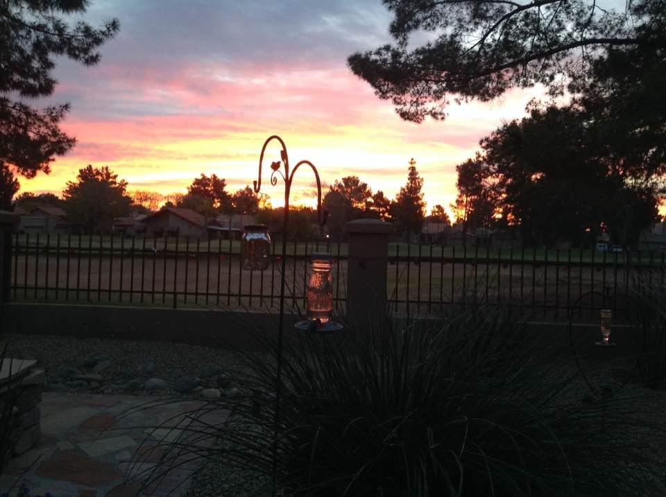 I love the weekend mornings! Everyone have a great day. 😊
