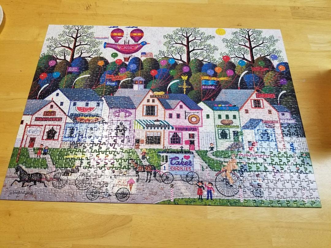 Joanie and I finished another 1000 piece puzzle.  They say that working jigsaw puzzles helps your brain as you get older.  I sure hope so.  We need all the help we can get.