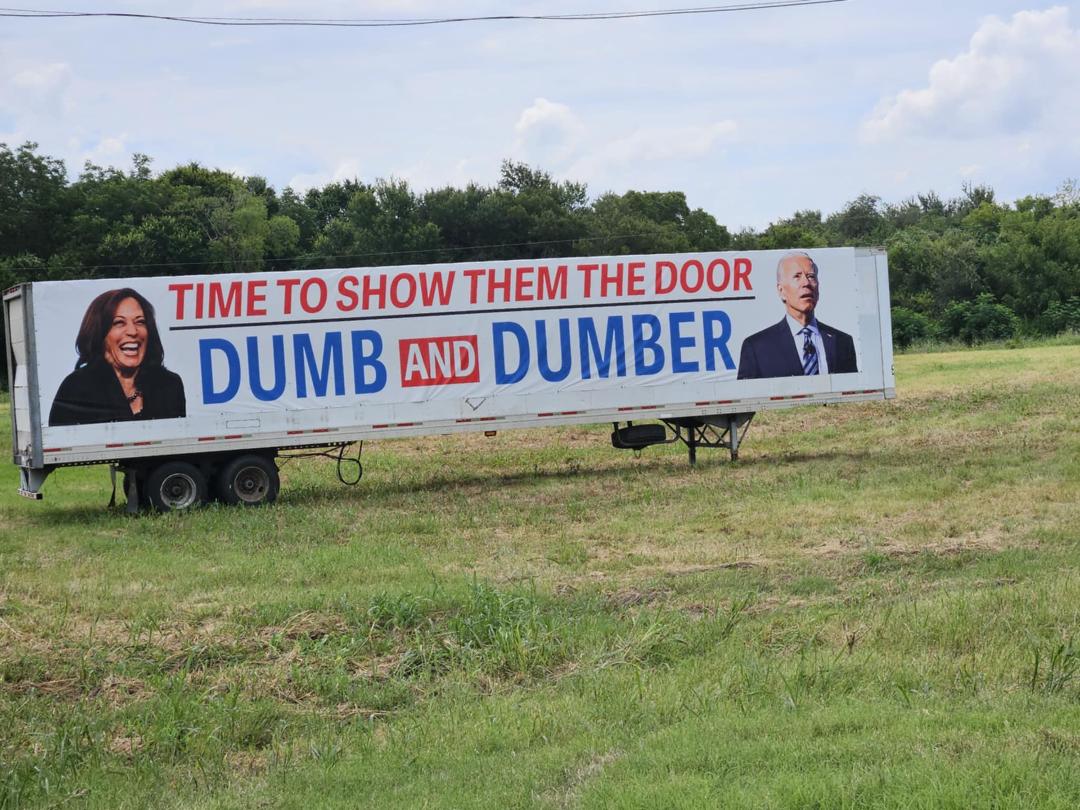 On my way home from canyon lake we took this picture anyway, we beat Medicare anyway, now I’m leaving anyway !