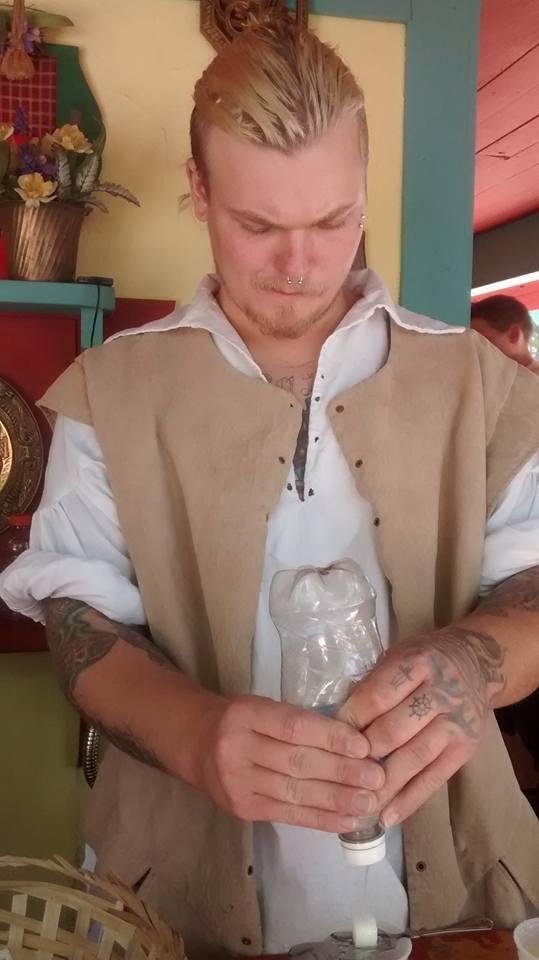 This handsome young lad made our amidthins