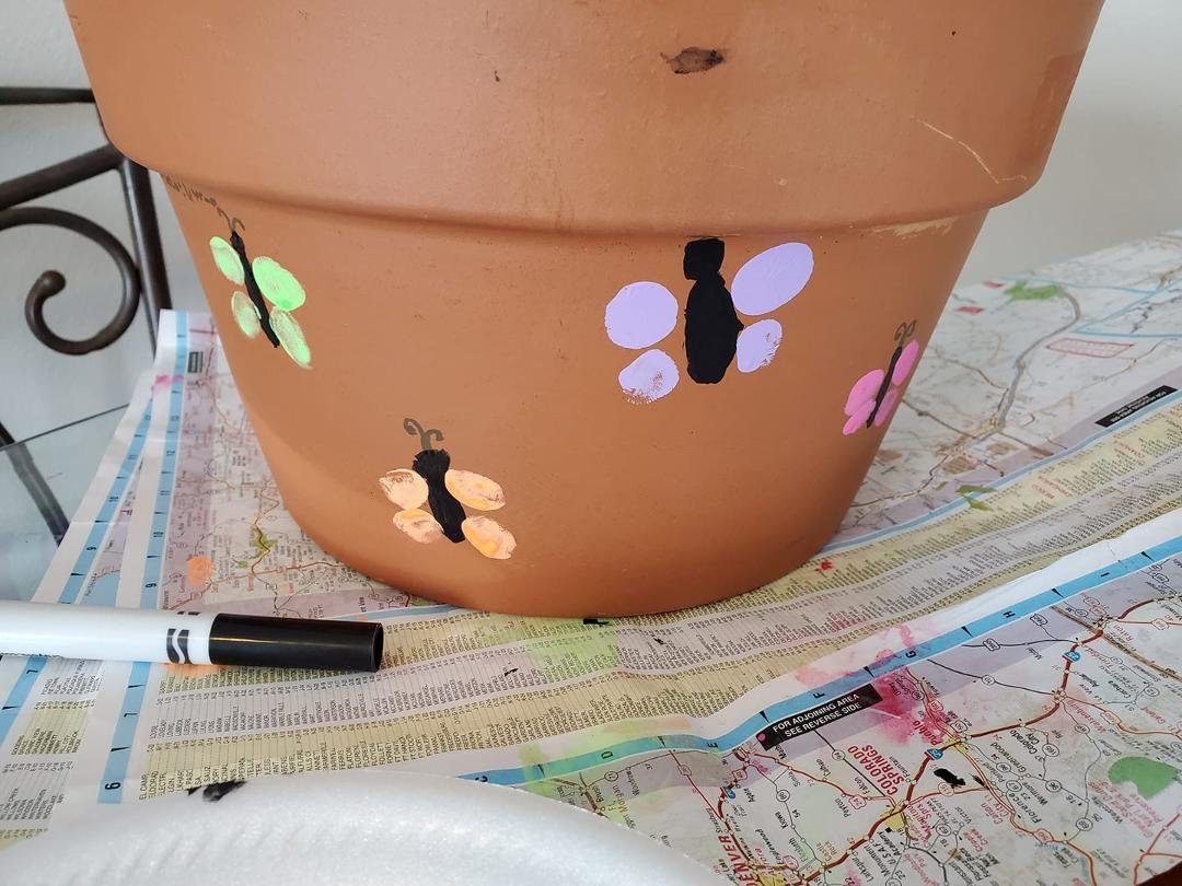 This is when I realize all those years of crafting with my granddaughter have paid off....when MiMi is working from home my little cupcake is busy creating in the craft room ;)