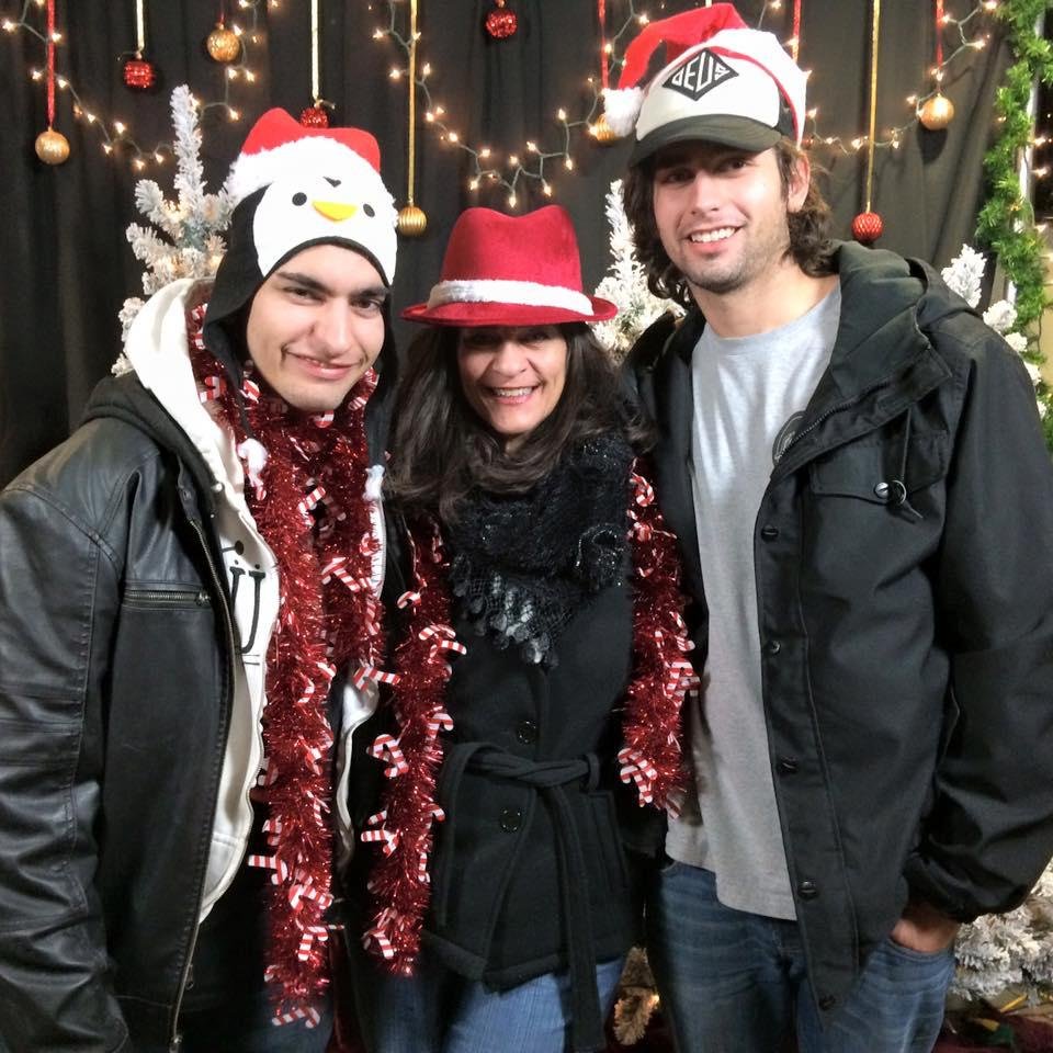 Merry Christmas, everyone!!