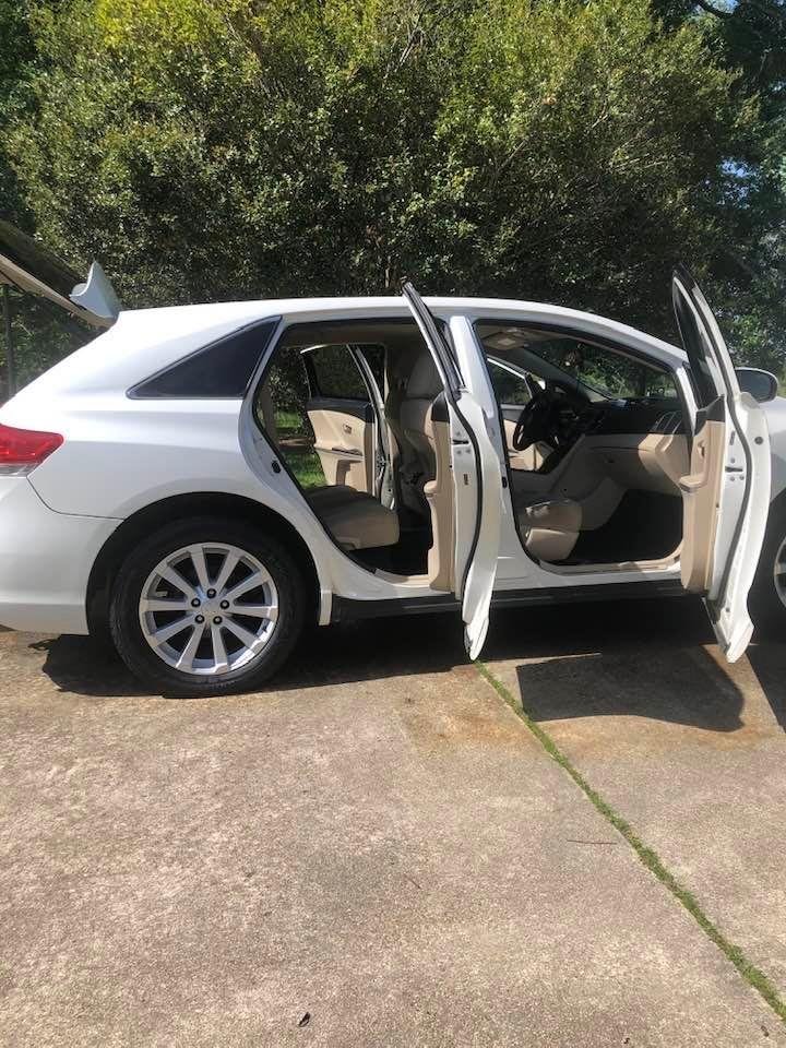 John’s auto detailing does an EXCELLENT job(both inside and out). I highly recommend him. 225-802-4706