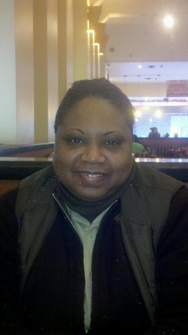 Enjoying my friday weekend begin yea! Have good day everyone .